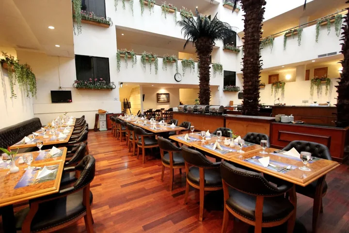 Батам: Harmoni Suites Hotel