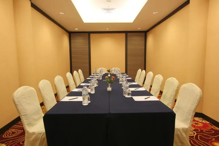 Батам: Harmoni Suites Hotel