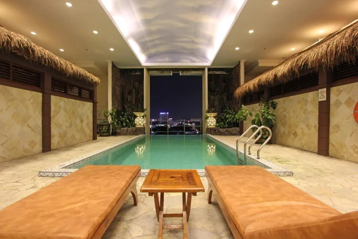 Батам: Harmoni Suites Hotel