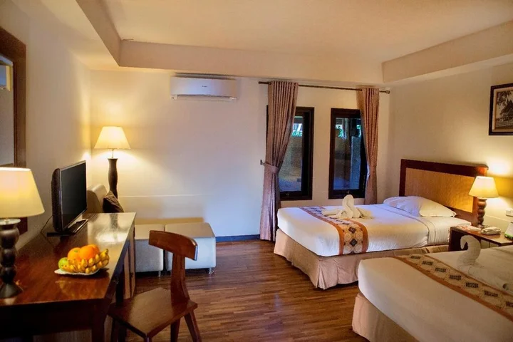 Пакем: Sambi Resort, Spa & Resto