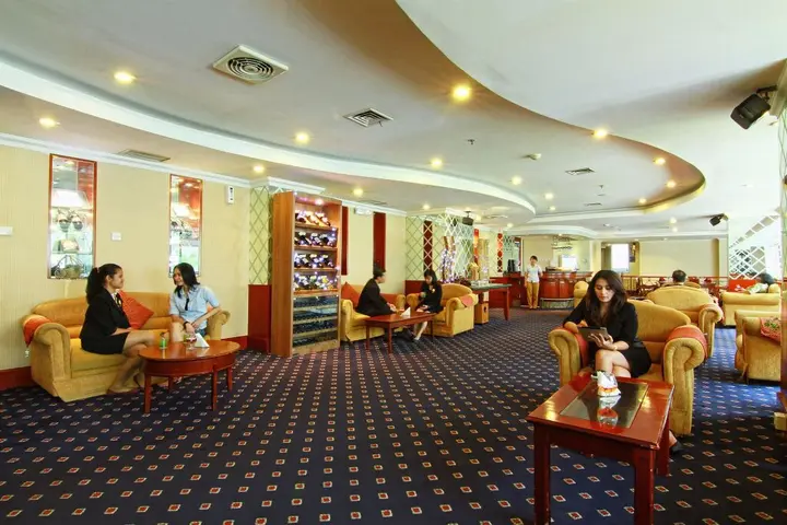 Семаранг: Grand Arkenso Parkview Hotel