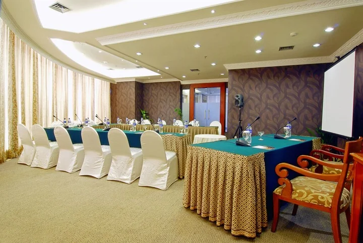 Семаранг: Grand Arkenso Parkview Hotel