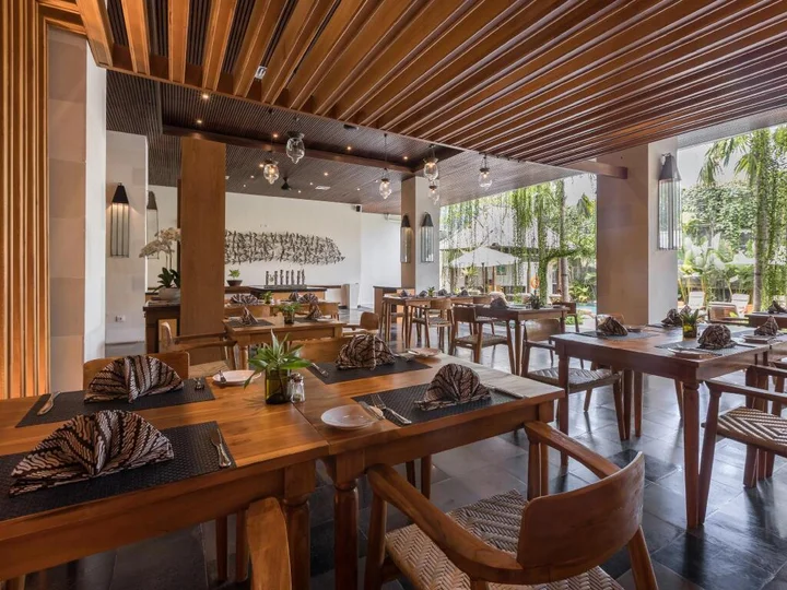 Убуд: Ubud Village Hotel