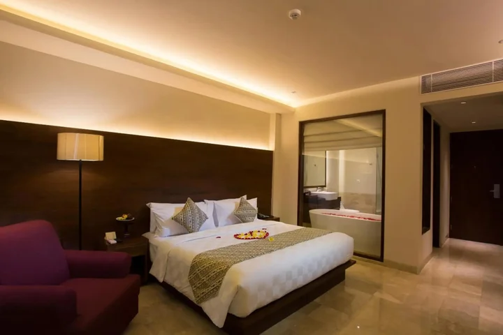 Убуд: Ubud Village Hotel