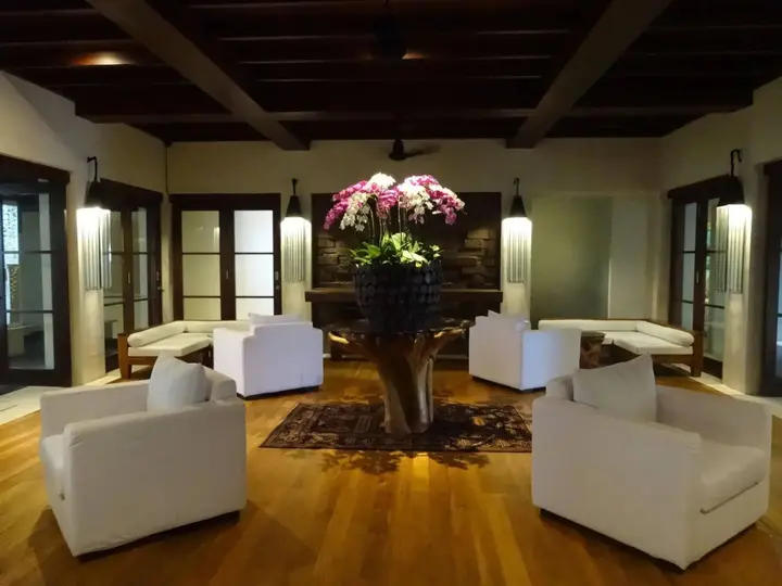 Убуд: Ubud Village Hotel