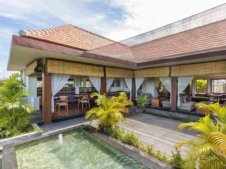 Убуд: Ubud Village Hotel