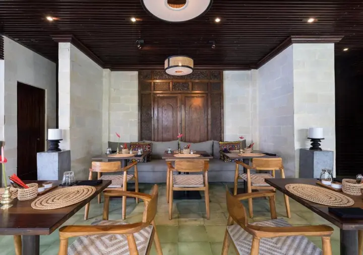 Убуд: Ubud Village Hotel