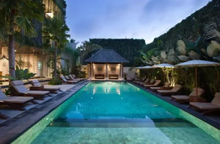 Убуд: Ubud Village Hotel