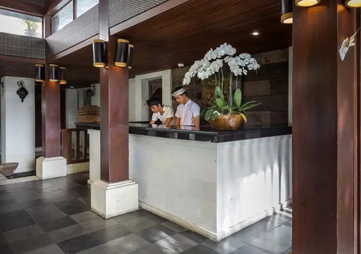 Убуд: Ubud Village Hotel