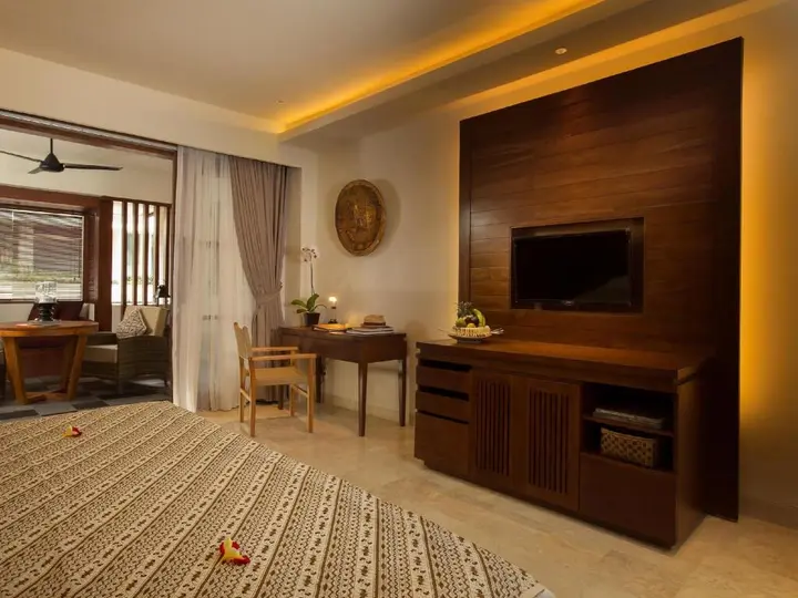 Убуд: Ubud Village Hotel