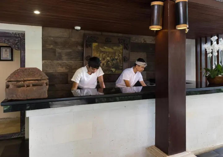 Убуд: Ubud Village Hotel