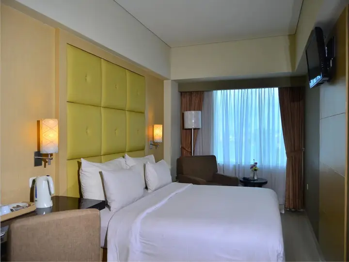 Макассар: Hotel Santika Makassar