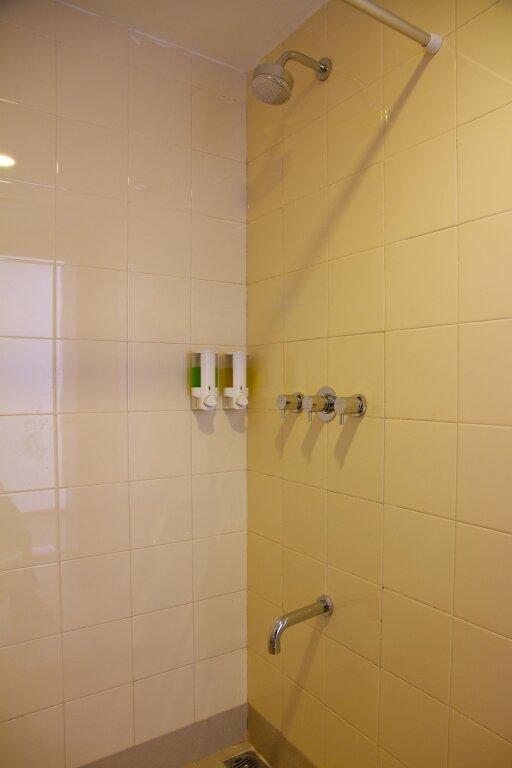 Амбон: Amaris Hotel Ambon
