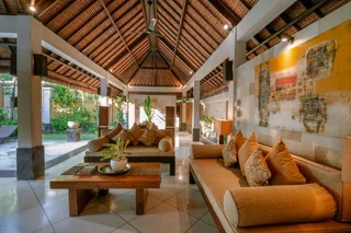 Кута: The Maya Seminyak Villas