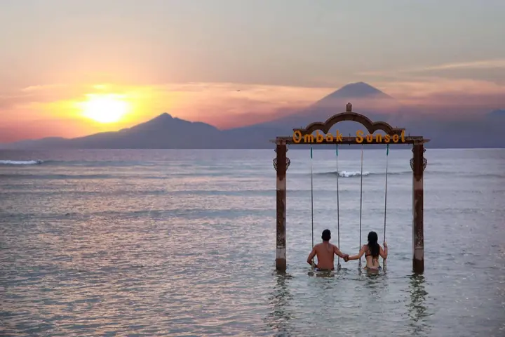 Гили Траванган: Hotel Ombak Sunset