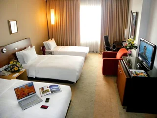 Семаранг: Gumaya Tower Hotel Semarang