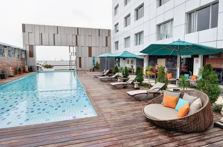 Семаранг: Gumaya Tower Hotel Semarang