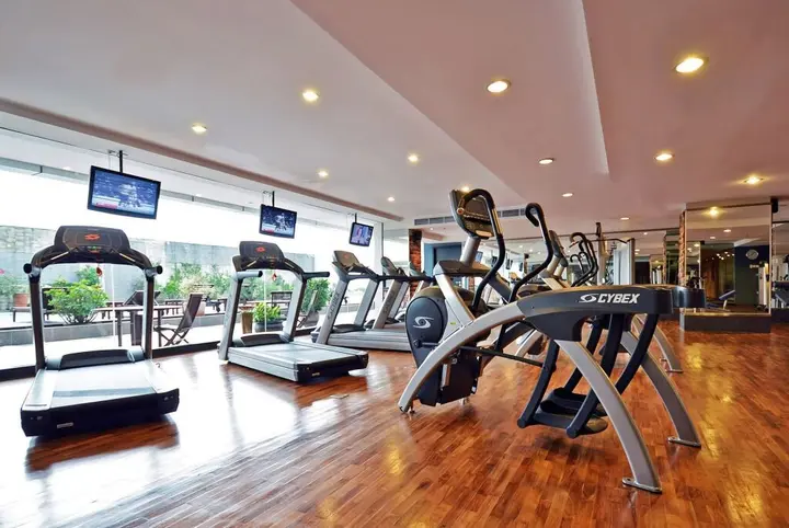 Семаранг: Gumaya Tower Hotel Semarang