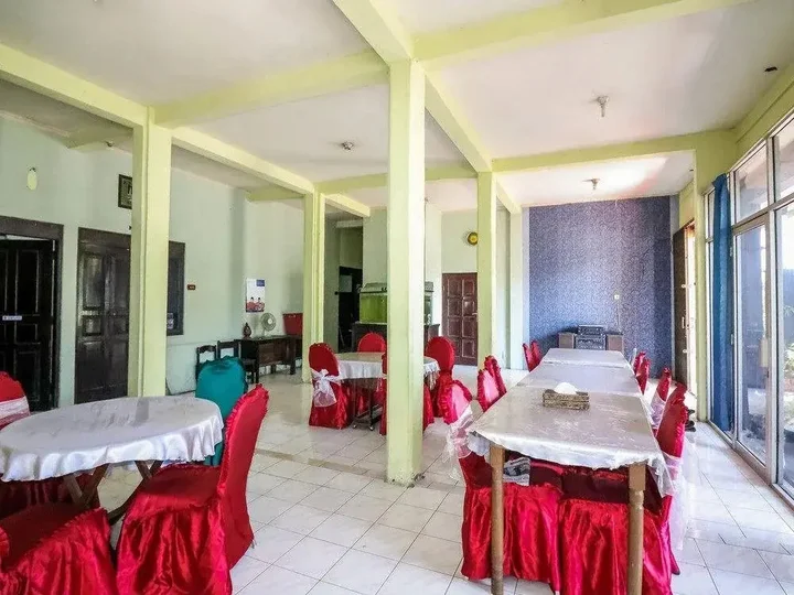 Депок: Chadea Inn Hotel