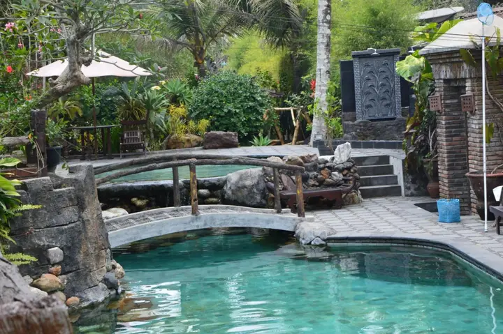 Батуретно: Joglo Plawang Villa & Resort