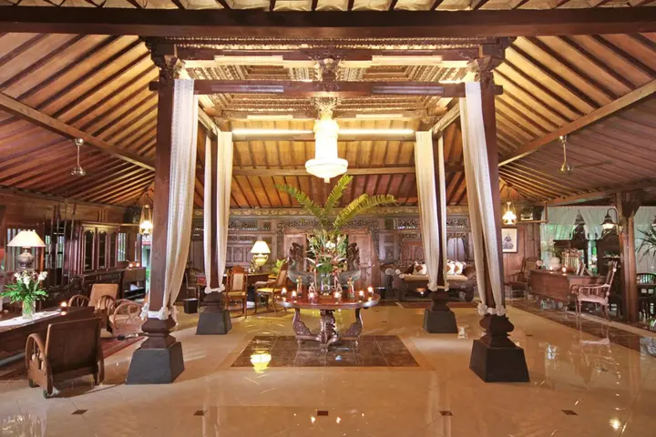 Батуретно: Joglo Plawang Villa & Resort