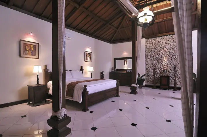 Батуретно: Joglo Plawang Villa & Resort
