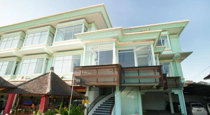 Беноа: The Studio One at Nusa Dua