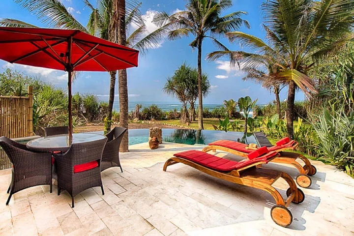 Сесе: Sejuk Beach Villas