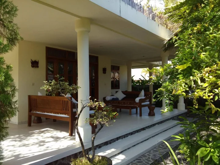 Каликбукбук: Starlight Hotel Lovina