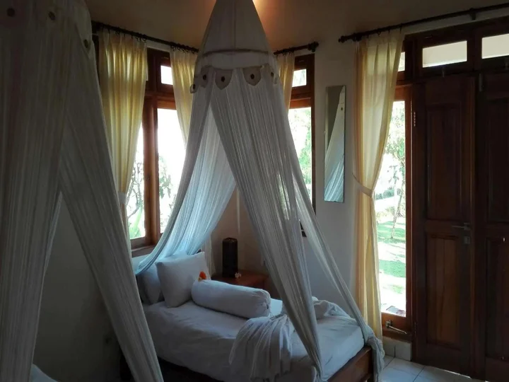 Каликбукбук: Starlight Hotel Lovina