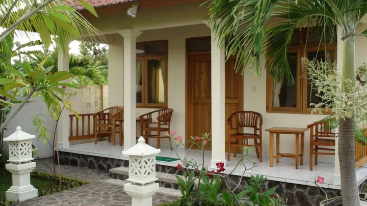 Каликбукбук: Starlight Hotel Lovina