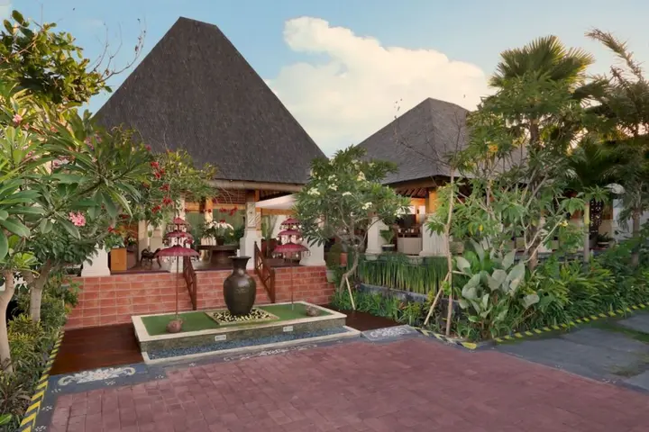 Керобокан: Villa Kayu Raja