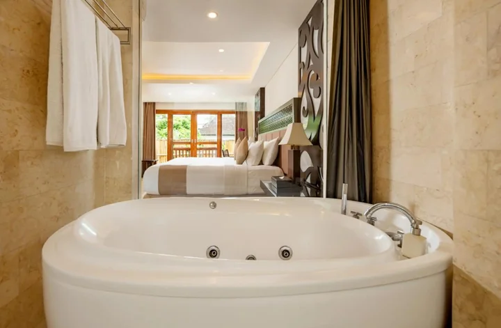 Керобокан: Villa Kayu Raja
