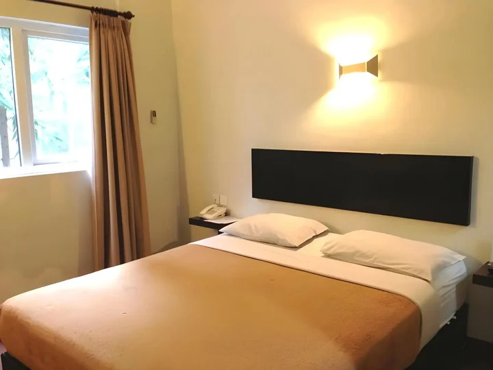 Сидоарджо: Hotel Tilamas Juanda