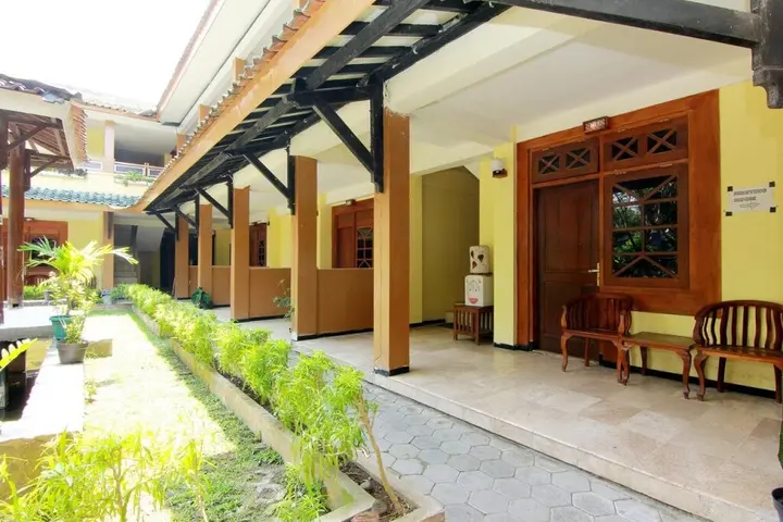 Депок: The Soemarsono Hotel