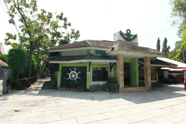Депок: The Soemarsono Hotel