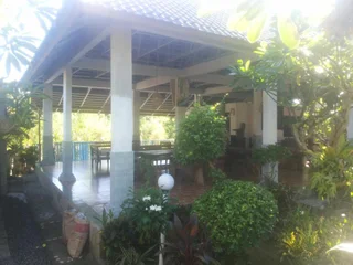 Лембонган-Айленд: Lotus Garden Huts
