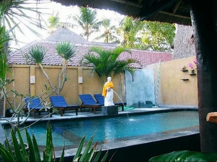 Лембонган-Айленд: Adi Bungalow Lembongan