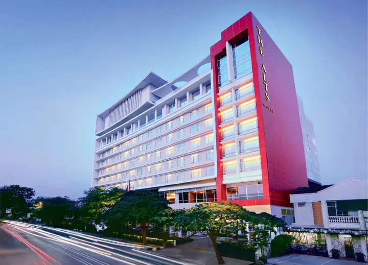 Палембанг: The Alts Hotel