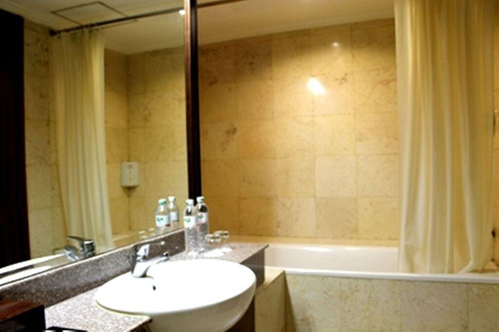 Пеканбару: Grand Zuri Pekanbaru