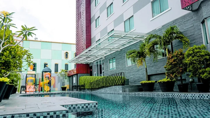 Пеканбару: Grand Zuri Pekanbaru