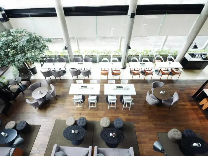 Джакарта: Morrissey Hotel