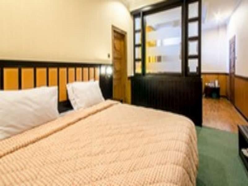 Бандунг: Enhaii Hotel Bandung