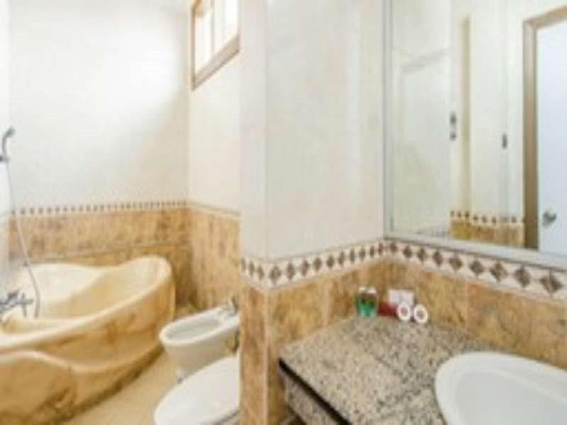 Бандунг: Enhaii Hotel Bandung
