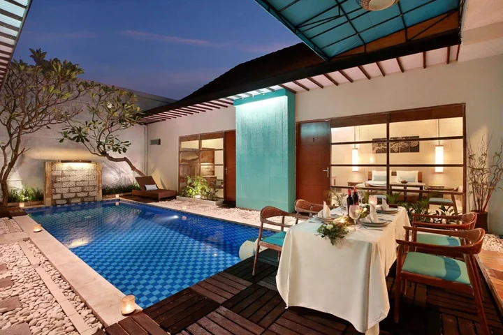 Кута: The Vie Villa Legian