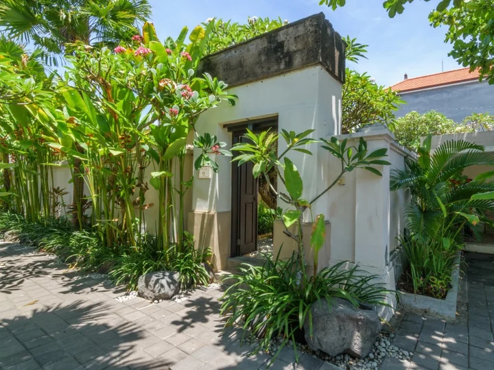 Кута: The Tukad Villa