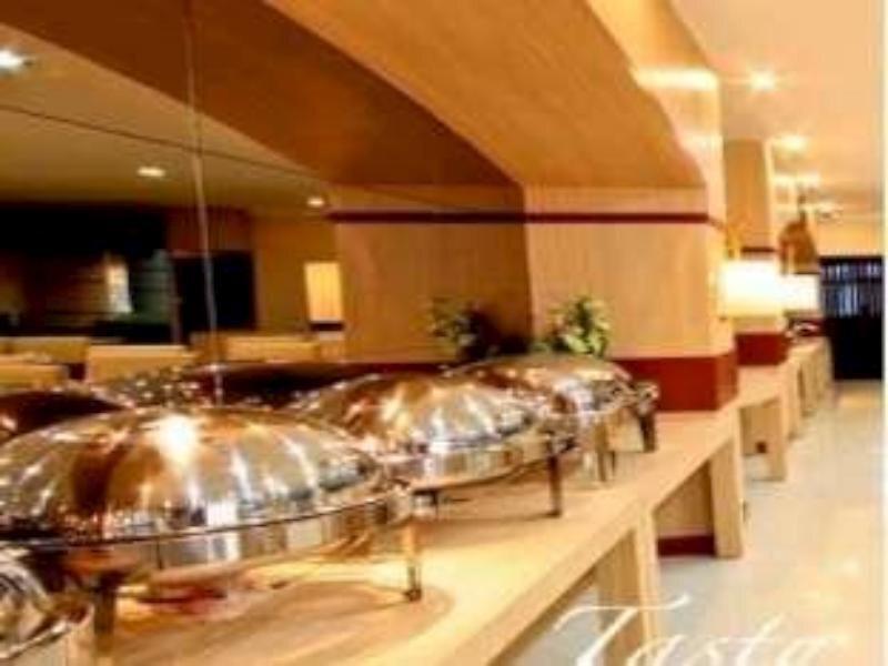 Амбон: Marina Hotel