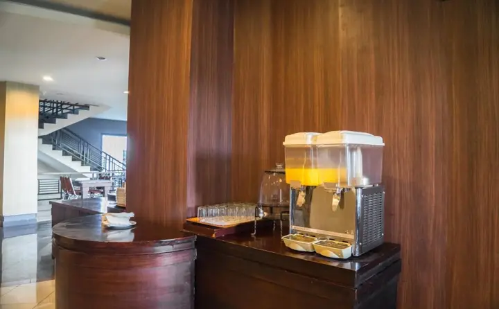 Денпасар: Hotel Puri Ayu