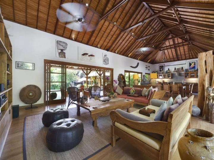 Переренан: Villa Kavaya