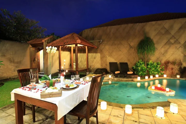 Кута: Grand Bali Villa